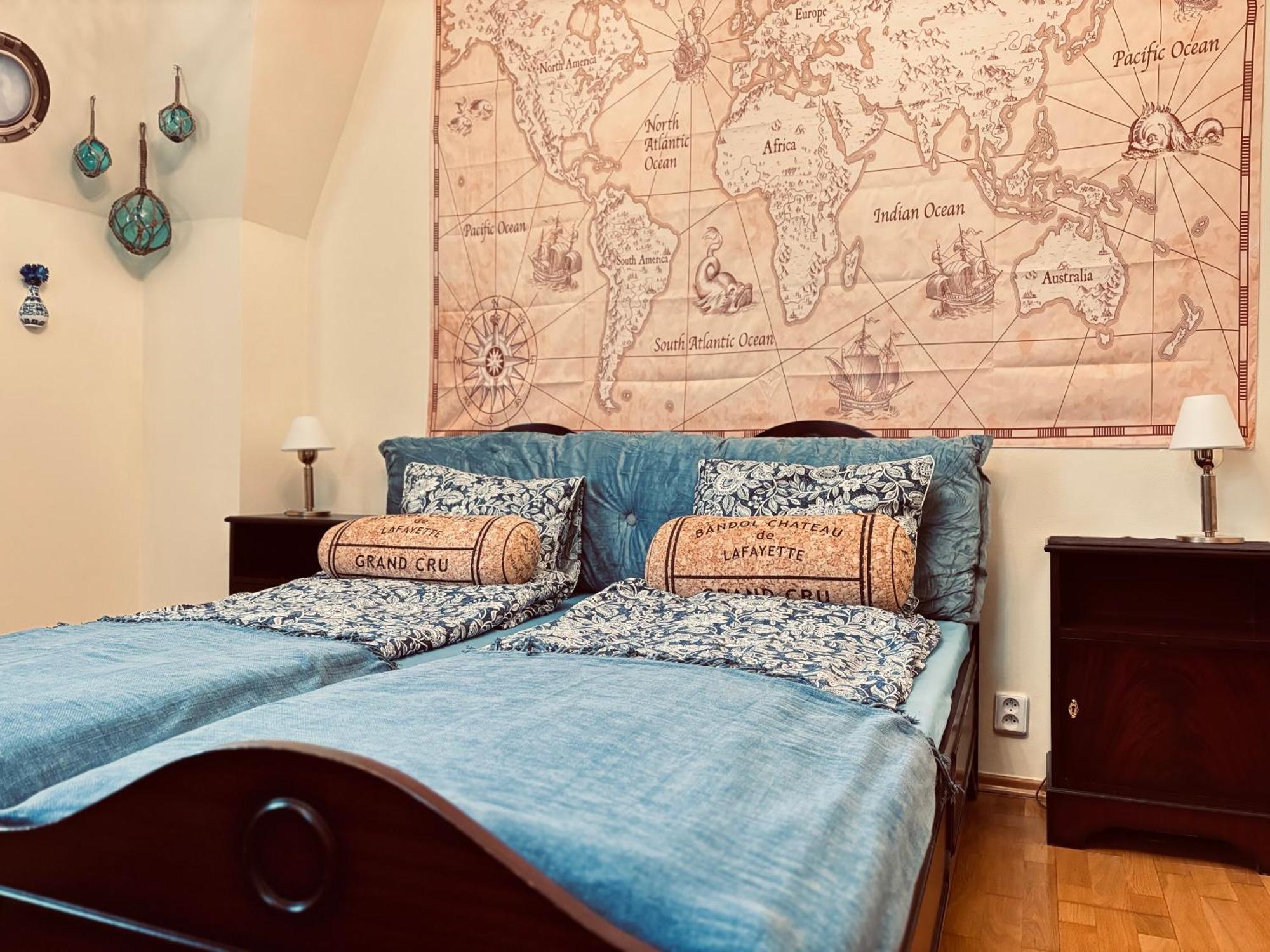 Pirate Family, Theme Room, Free Parking Карлові Вари Екстер'єр фото