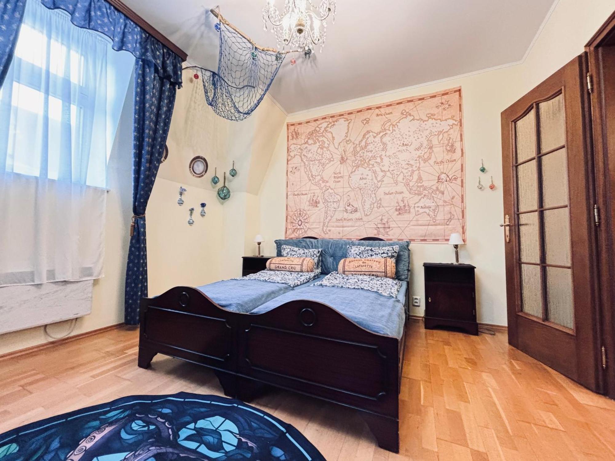 Pirate Family, Theme Room, Free Parking Карлові Вари Екстер'єр фото